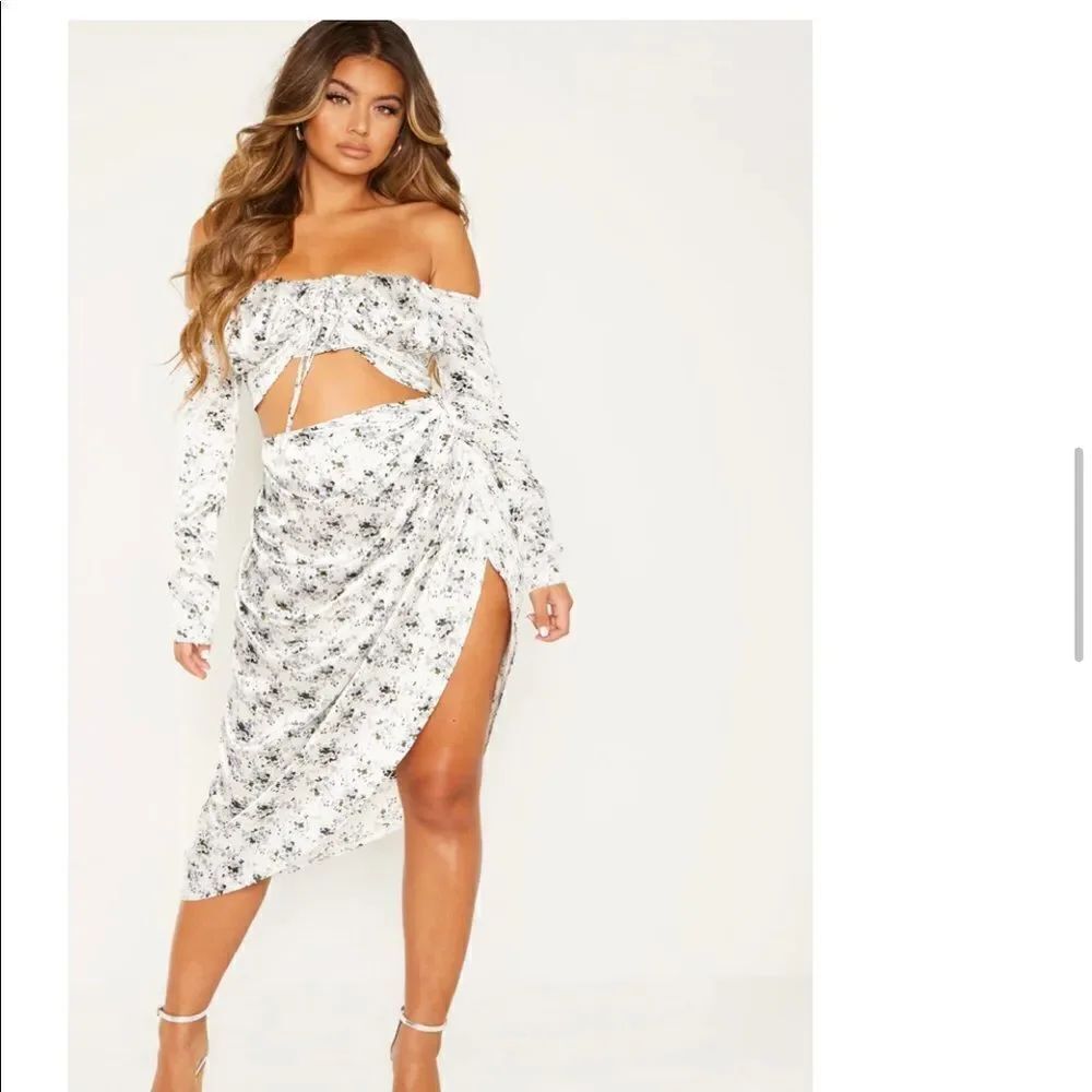 PrettyLittleThing Ditsy Floral Set